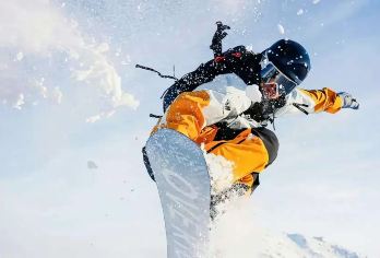 【喂小鹿◆玩滑雪◆1-6人小包团】金山鹿苑+九峰山滑雪一日游【2-6人精致小团，专车接送，多款舒适座驾供选择，可按需量身定制行程；纯玩无购物】