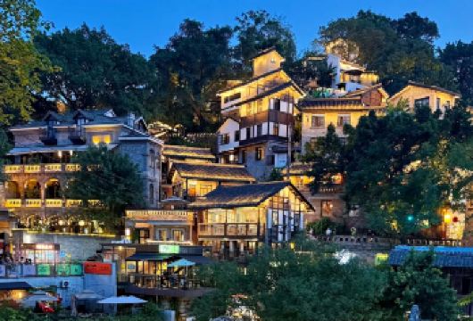 【赠美食秀】重庆礼宴山城磁器口李子坝三峡博物馆洪崖洞一日游【[服务保障]全程无购物，无景中店，不擦边，只玩景点】