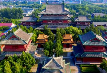 隆兴寺一日游【私家团不拼团＋人工趣讲】亲子必选＋无线耳麦【[私家团不拼团]无线耳麦 告别嘈杂。开始时间可根据客人抵达时间灵活调整。】