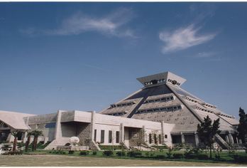 河南博物院一日游【代约门票“环球说”品牌讲解+包团可选【帮约门票，让您轻松自在出行。】