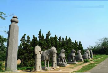 陕西西安昭陵+昭陵博物馆+袁家村一日游【西安市三环内接早，2位起订，小车出行，精致小团天天发】