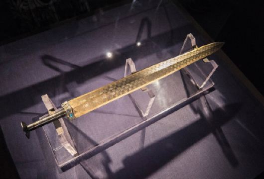 【私家团-不早起】黄鹤楼+湖北省博物馆+昙华林+东湖一日游【[行程特色]VIP一对一包车服务 定制游 不赶行程 无须拼车 自由随心】