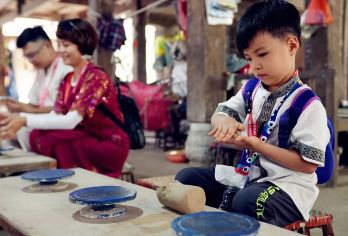 野象谷+曼掌村一日游【6人精品团+可升级雨林牧象+保障纯玩】【臻选小团，上门接送，出发游览时间随意，无购物无隐形消费；】