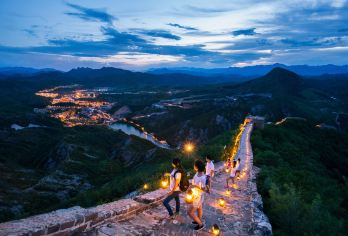 古北水镇一日游-品尝特色午餐‍‍/可选夜游长城&看灯光秀【[优质服务]真正纯玩，绝无购物，游玩时间充足，轻松享受假期！】