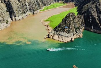 特牌商家刘家峡2-8人精品纯玩水路小团一日游|炳灵寺|黄洮|【2-8人纯玩小团，商务出行，深度打卡网红刘家峡】