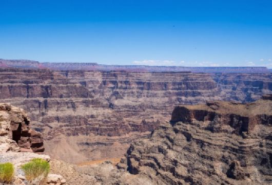 拉斯维加斯大峡谷西峡+胡佛水坝一日游/行程可调-可定制多日游【精选热门景点，高效游玩不走回头路，深度了解文化内涵，贴心服务保障，轻松享受旅程，性价比超高的旅行。】
