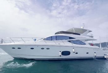 珠海65尺游艇包船出海观港珠澳大桥/海钓/ 租赁团建可登海岛【[实力保证]自营游艇公司直供，专业游艇玩家、深度匹配您的预算和要求】