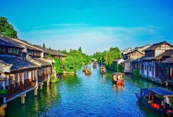 嘉兴乌镇东栅+乌镇西栅+西栅夜景一日游【精致纯玩品质团】【『优质商家·品质保障』订单可免费退改，让您出游更加灵活有保障，行程无购物，客服全程为您服务。】