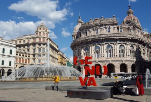 热那亚出发博卡达塞+圣老楞佐主教+费拉里+旧港【中文地陪】【打卡小众线路｜中文向导地陪徒步｜市区酒店上门集合｜行程可调｜景点可定制】