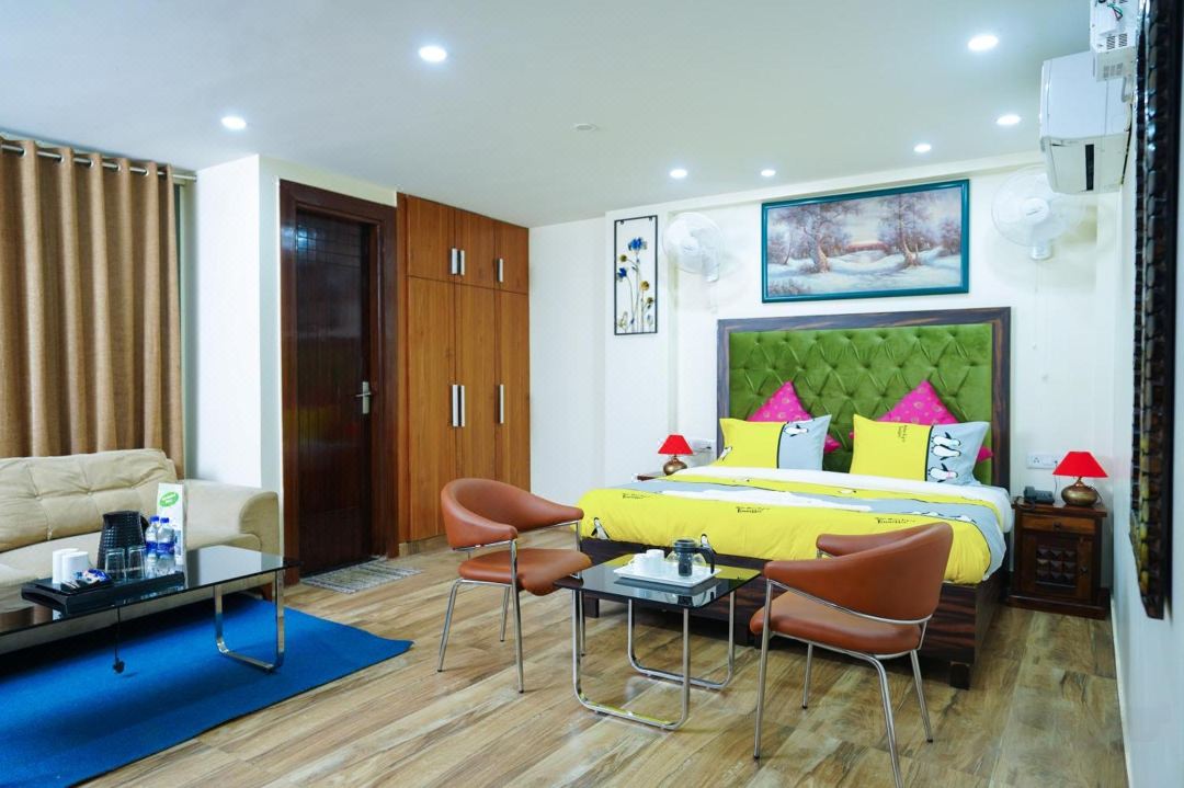 Lime Tree Hotel Near 32nd Avenue Sector 29 Gurgaon