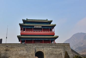 居庸关+十三陵定陵VIP包车一日游·独立成团不起早【[定制行程]免费在线咨询·左下角客服快速帮您定制行程】