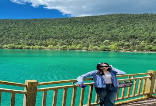 丽江玉龙雪山+蓝月谷一日游【氧气+防寒服+午餐+接送】【商务团：全程纯玩，不进店，不购物，无任何隐形消费！】