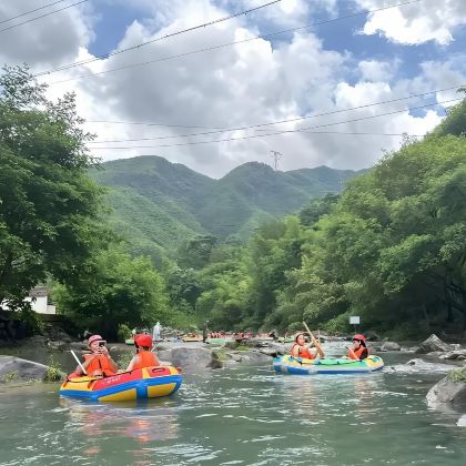 安吉深溪峡谷漂流，浙北大峡谷一日