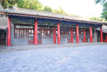 西安兵马俑+华清宫一日游【16人小团可选长恨歌/驼铃传奇】【一日穿越秦唐，看兵马俑的雄浑，华清宫的温泉爱情历史。可选热销团/头等舱团/长恨歌/驼铃传奇/千古情】