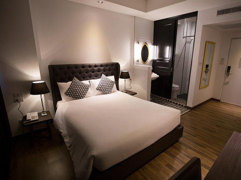 曼谷第一家园酒店主图