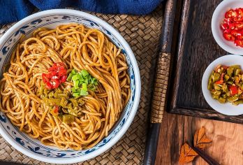 黄鹤楼+省博+长江大桥+昙华林一日游【7座私家团-小众出行】【[产品特色]VIP一对一包车服务 定制游 不赶行程 无须拼车 自由随心】