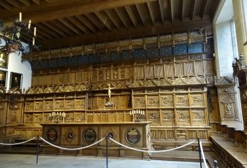 德国杜塞尔多夫+明斯特大教堂+市政厅+市集广场中文包车一日游【杜塞尔多夫周边城市--明斯特休闲一日游[中文司导+独立包车+行程灵活]】