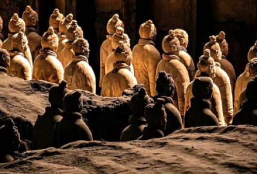 秦始皇陵兵马俑+华清宫+陶俑手作体验 | 西安历史穿越一日游【甄选精华路线，适合亲子/家庭/朋友出游；2大热门5A景点深度游览，乐享纯玩，不虚此行】