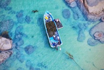 汕尾包车4小时半日游/玻璃海+红海湾旅游区+风车岛+海上古堡【4小时畅游红湾，风车海浪共翩跹，可咨询定制用车】