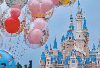 上海迪士尼度假区特惠票+导游带/早享卡/VIP/8或14快速【套餐B专业导游陪同8小时深度带玩规划行程一目了然，套餐F\G提前入园高效游玩5-25打卡8\14项】