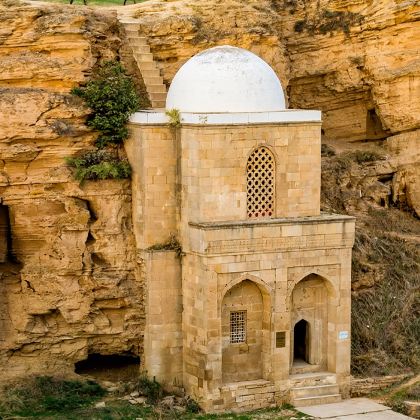 阿塞拜疆巴库一日游【诺胡尔湖 迪里巴巴陵墓 七美瀑布】