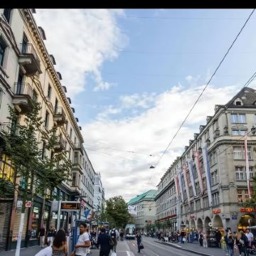 瑞士艺术与国界奇遇：班霍夫大街逛游 + 巴塞尔三地标探界碑