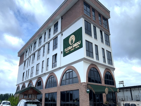 弗洛拉奥尔杜酒店公寓套房