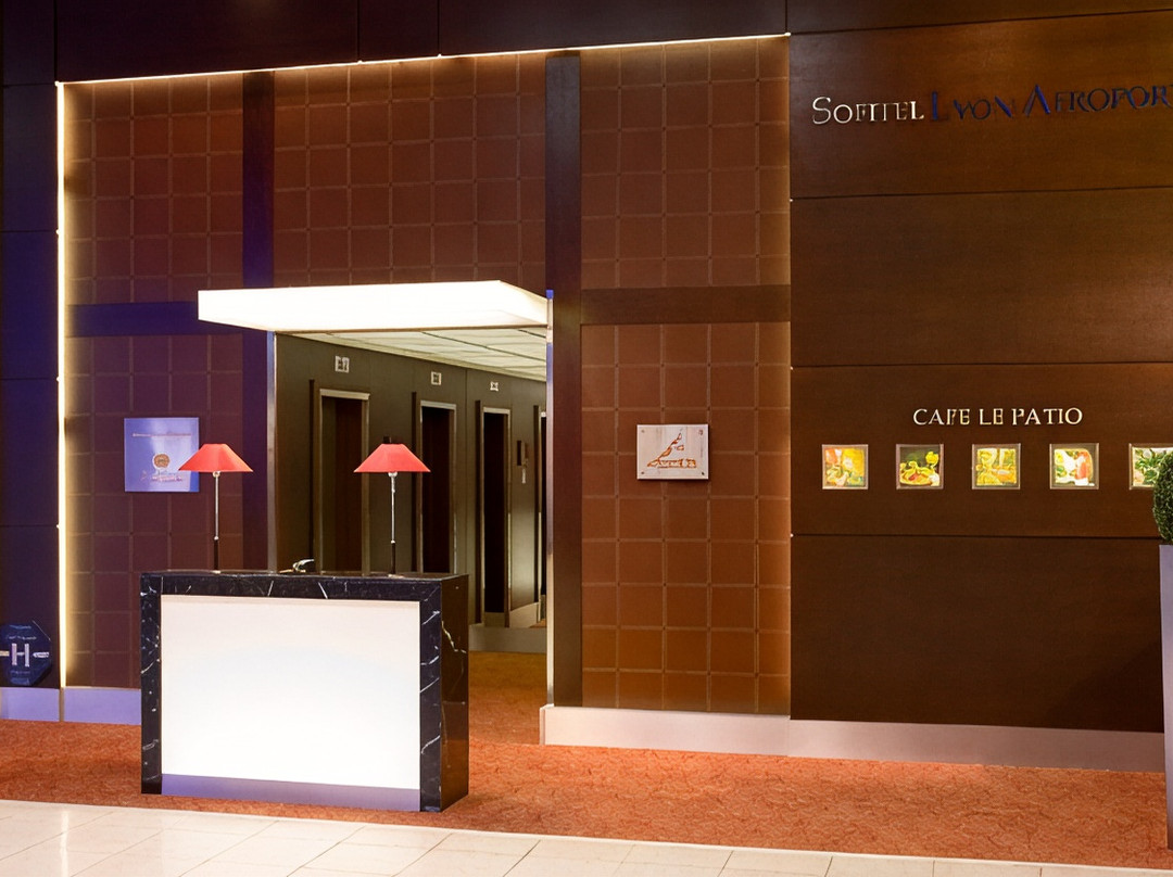 Moxy Lyon Airport (25km from LyonMoxy)
