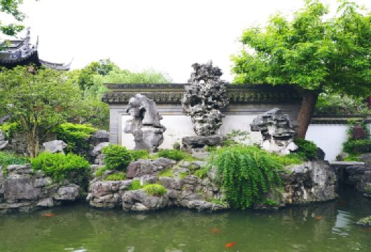 豫园+城隍庙道观+城隍庙旅游区  多语言可选 人工深度讲解【深度游览城隍庙旅游区，避免浪费时间迷路找路，了解中国传统文化：儒家、道教、佛教。】