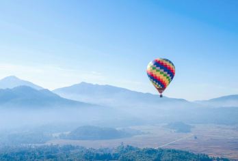 火山公园+热海一日游【升级热气球 浴谷温泉 司莫拉2-6人】【经典热销线路/自然醒出门/半自由舒适行】