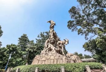 广州精华游丨广州塔+陈家祠+白云山+沙面+永庆坊一日活动【[深度参观]陈家祠、白云山，景点全覆盖；】