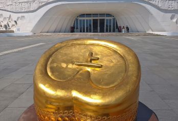 海昏侯博物馆一日游【八一馆免预约+可选耳麦精讲+优质导游】【场馆内导游优质讲解1小时左右，见证大汉盛景，揭秘海昏侯的曲折与哀思，带您身临其境感受南昌的历史文化。】