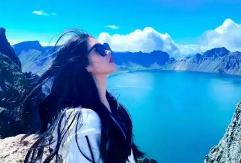 延吉长白山北坡景区一日游【商务纯玩团——延吉市区酒店接送】【精品商务车纯玩团，延吉出发—长白山北景区-天池-瀑布-温泉-绿渊潭-小天池--延吉散团。】