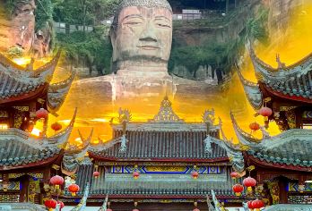 成都乐山大佛+张公桥美食街一日游【一价全含+独立成团+接送】【世界大佛，见佛者福，一佛一山，慈祥宁静】