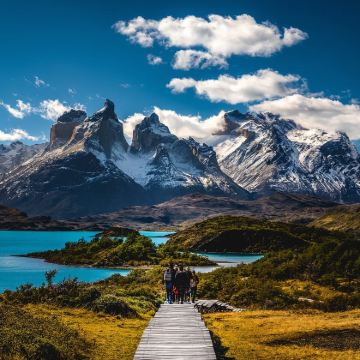 阿根廷埃尔卡拉法特出发 百内国家公园观光一日游