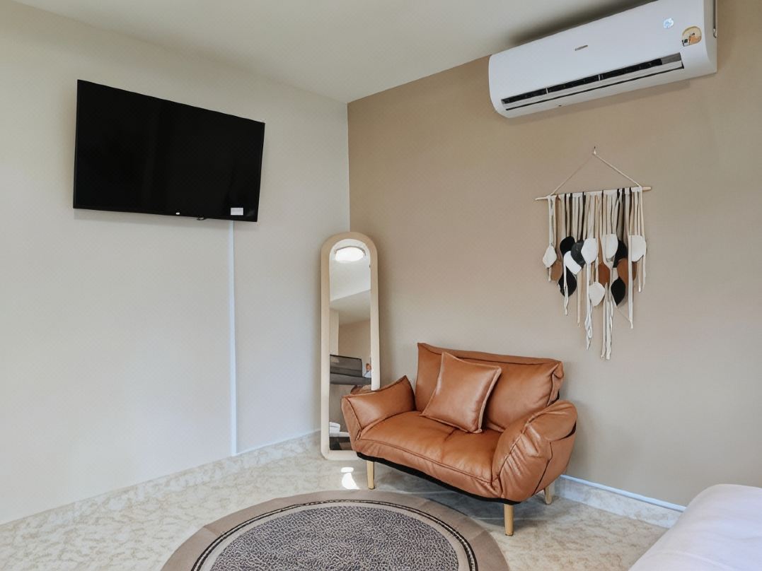 Relax Inn DMK - Airport Hostel