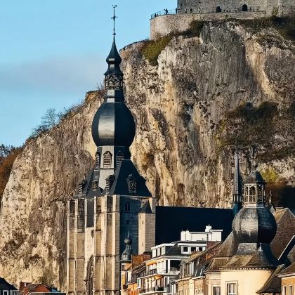 迪南城堡+军事博物馆+迪南圣母大教堂+贝亚德岩+萨克斯博物馆