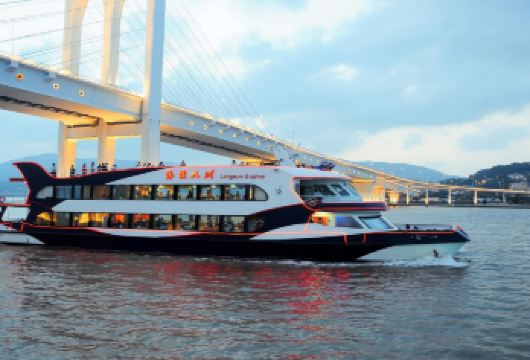 珠海市区+海湾游船+澳门外景纯玩一日丨旋转自助餐丨无需通行证【珠海市区指定区域上门接送，安心出游，贴心服务！】