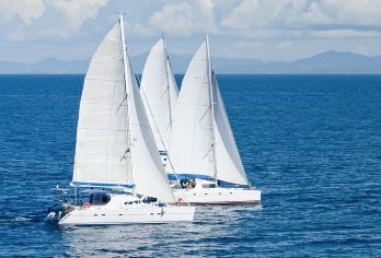 老铁山黄渤海分界线+旅顺博物馆+白玉山景区【资深导游全程深度讲解，小城旅顺百年历史；】