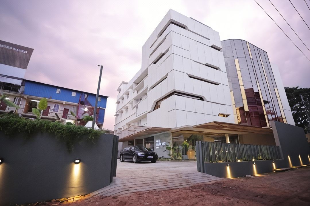 Hilux Courtyard