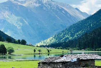 香格里拉+无底湖+拉木格村+稻城亚丁包车一日游【私人订制，专属服务，特别省心】