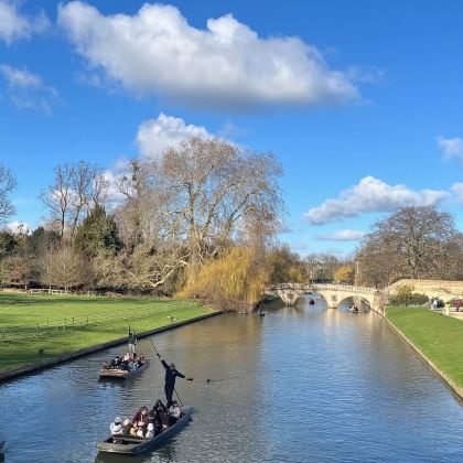 瑞士苏黎世+苏黎世湖+班霍夫大街+周边景点包车游/可定制全境