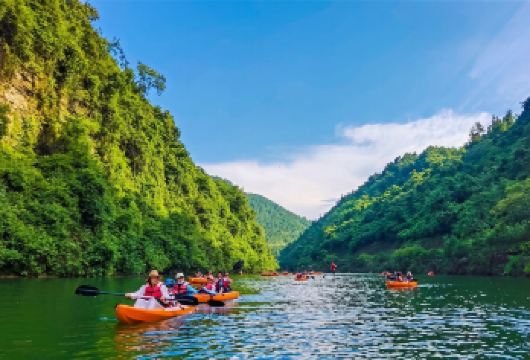 夏天在哪里避暑？峡谷观光、漂流、水上滑板，就来狮子关旅游区【中文司机】