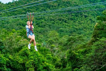 三亚呀诺达热带雨林一日游【可选小团丨栈道丨黎家宴丨踏步戏水】【市区，三亚湾，亚龙湾均可接送！1对1专属客服！】