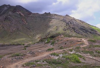 日本九州-熊本往返-阿苏山-草千里-高千穂峡 领略活火山风采【专业行程定制，精选热门景点，高效游玩不走回头路，贴心服务保障，轻松】