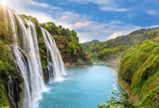 贵州黄果树景区一日游【8人内VIP小团@赠城区一环内上门接】【[精心安排]享8人以内精致小团。纯玩不进店，游览时间充足】