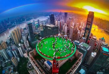 重庆云端之眼观景台【自由行+360度高空观景 俯瞰渝中半岛】【免取票，二维码扫码入园】