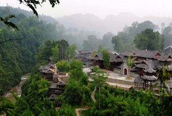 天下苗城·苗王城+苗王城茶山+矮寨大桥一日游【畅游私家小团】【精致小团，走的就是小众路线】