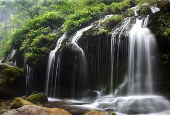 三峡人家一日游|2-8人私家团|车线|西陵峡+土家歌舞仅司机【三峡醉美的地方，深度体验土家文化民俗，“三峡天下壮，请君乘船游，西陵甲三峡，忘返兴犹稠