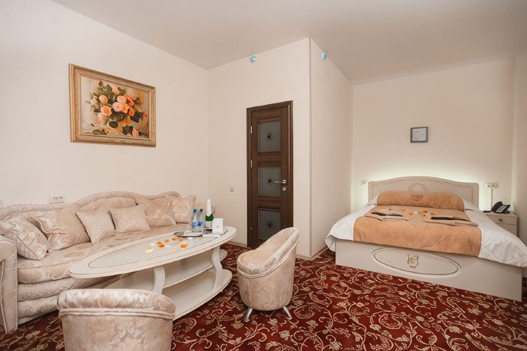 Hotel Tria